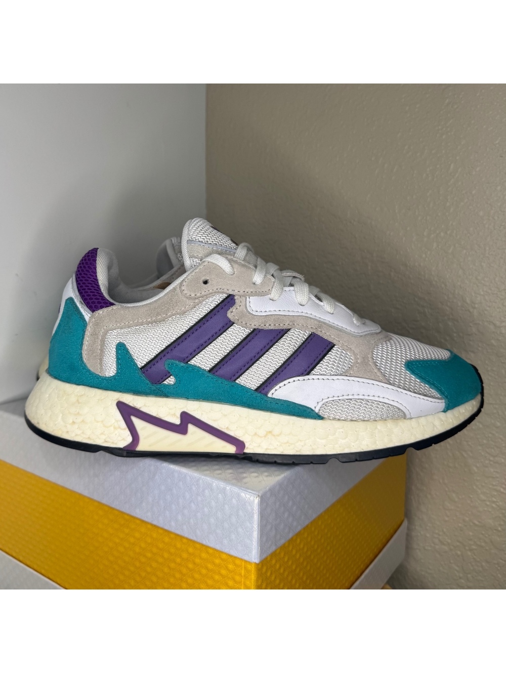 adidas Tresc Run Boost Men’s 8.5 White Purple Aqua Y2K Retro Sneakers EH1352